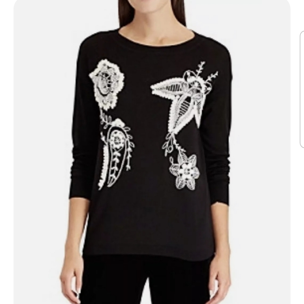 Chaps sz M black and white embroidered grandma sweater